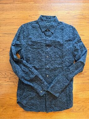 Express Men's Dark Blue Floral Jacquard Button-Up Shirt